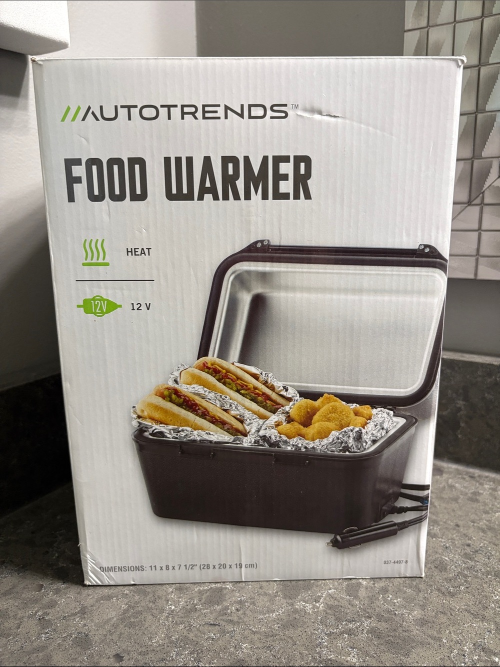 Autotrends Black Food Warmer - Portable 12V Heated Container or 15A Fuse.